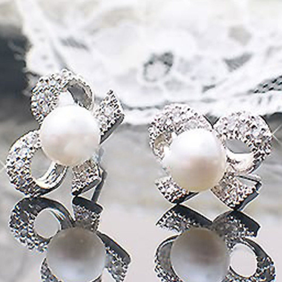 Jewelry - New Crystal Bow Pearl Earrings Stud Silver Bow
